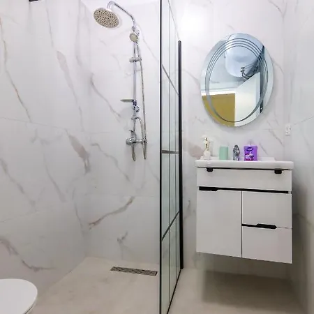 Nazari 1 Apartment